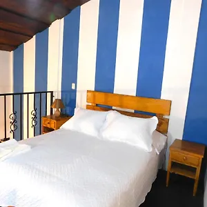 https://dolce-vita-chalet-n1.guatemalaantiguahotels.com
